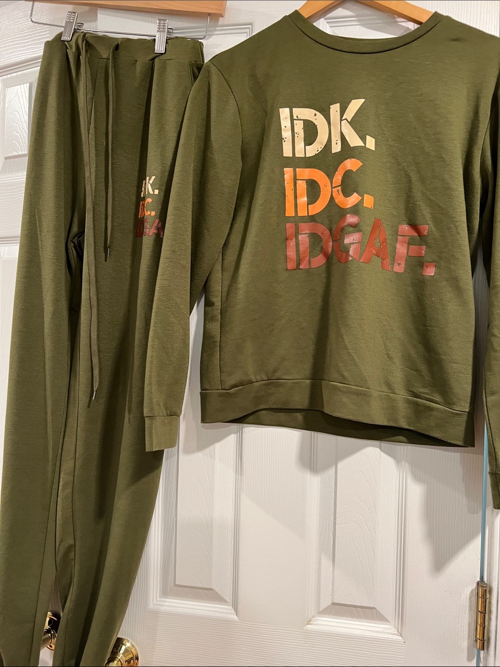 Olive Green Graphic Sweatshirt & Jogger Set